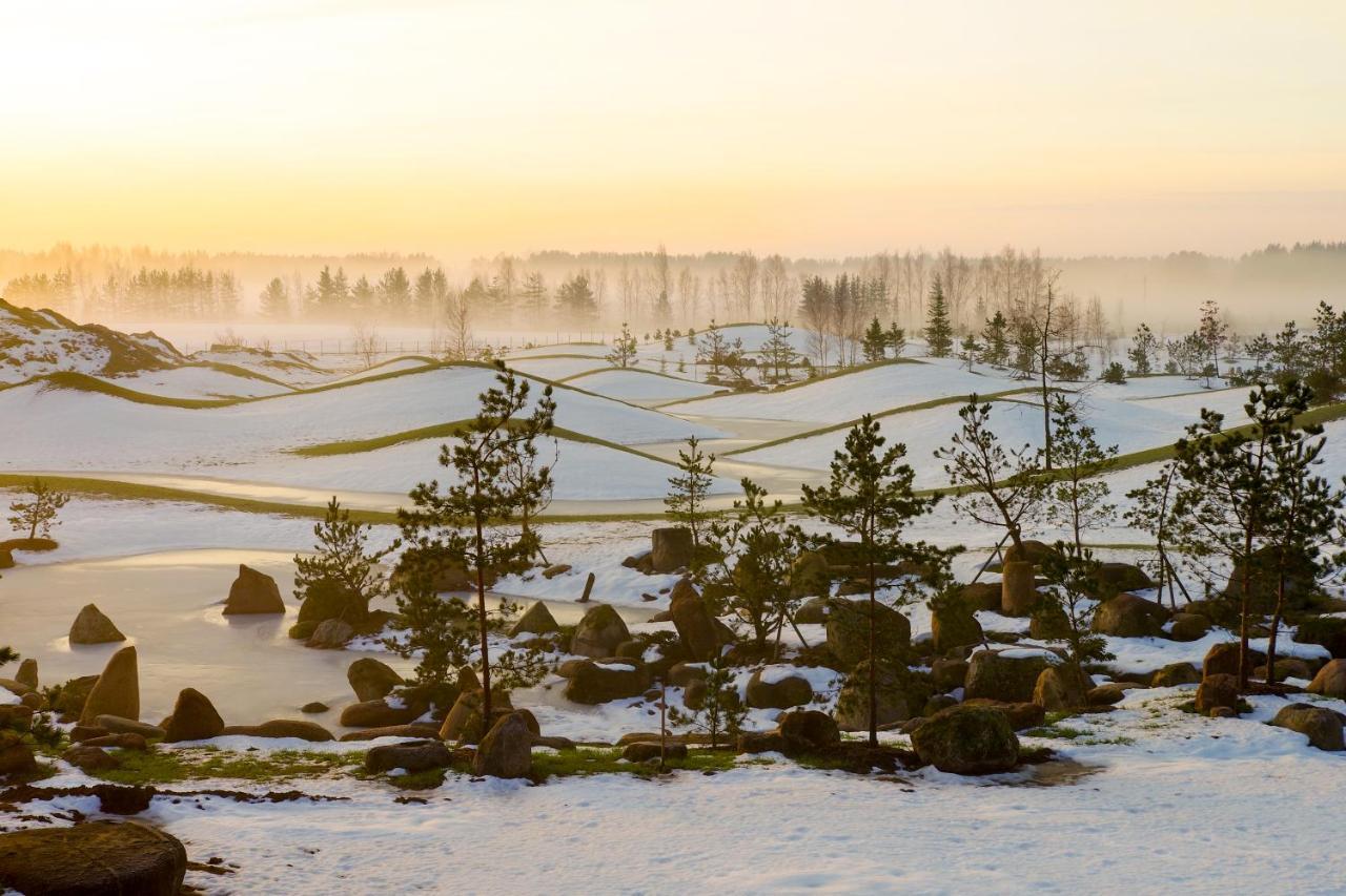 Japoniskas Sodas Medomiskiai Esterno foto
